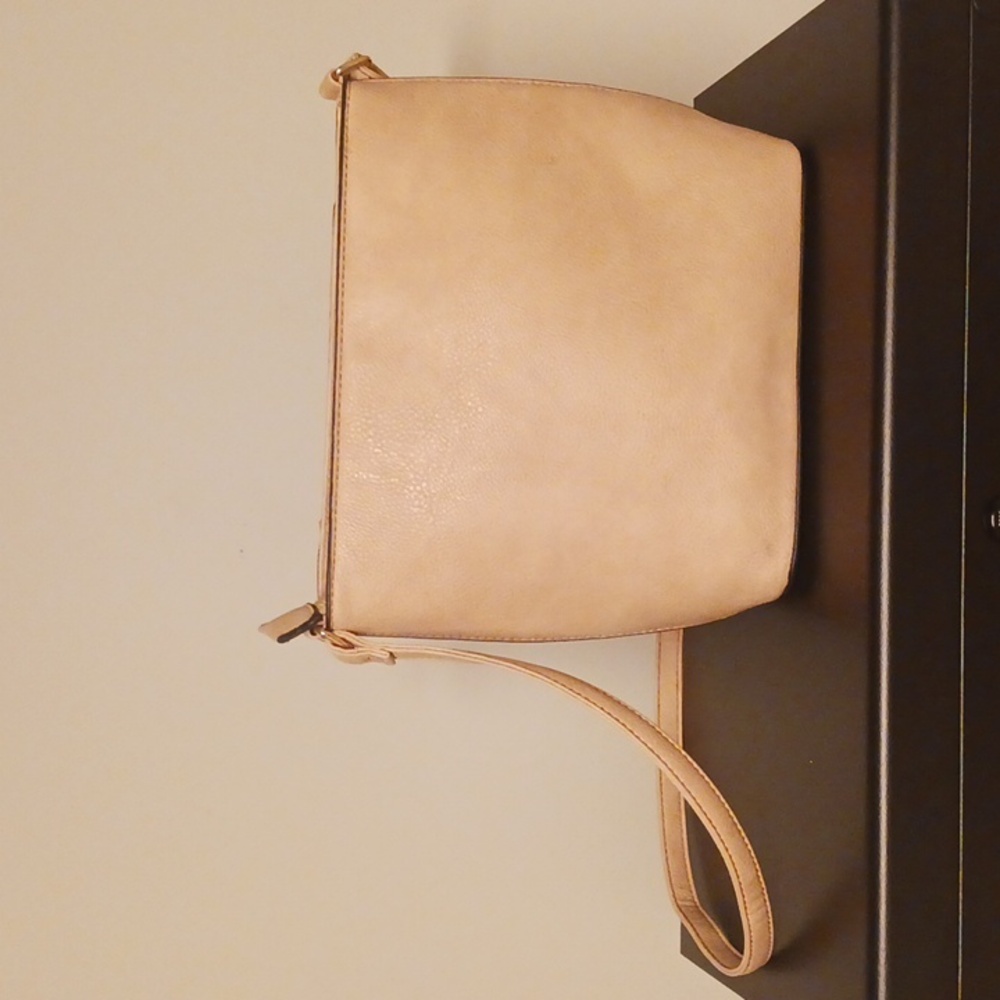 Purse - Picture 2 of 4